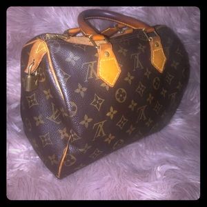 Louis Vuitton speedy 25